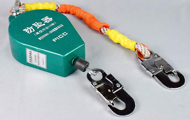 钢丝绳防坠器使用方法